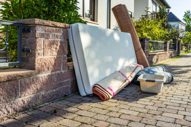 Best Yard Cleanup Services  in Siloam Springs, AR