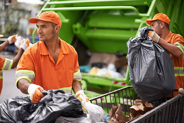 Best Yard Waste Removal  in Siloam Springs, AR